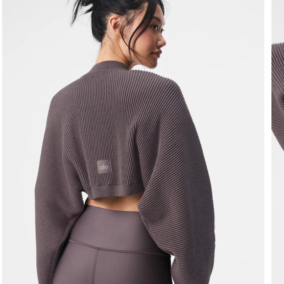 Alo Yoga Denim Knit Shawl Raisinette/Black XS/S - Picture 3 of 5